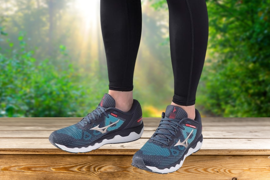 Mizuno Wave Horizon 5 3