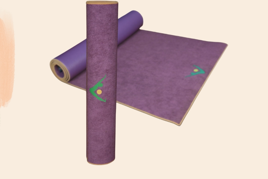 10 Best Yoga Mats for Home Exercises in 2024 Aurorae Synergy 2 in 1 Yoga Mat – Features and benefits