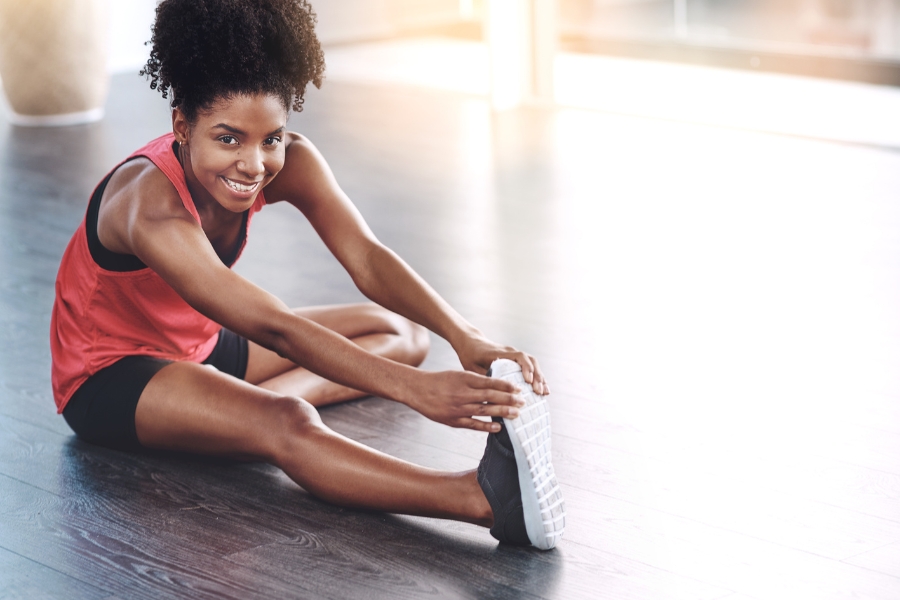 Benefits and importance of regular Stretching to avoid back pain from sitting all day