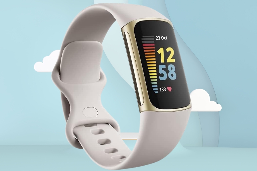 Top 10 Best Fitness Trackers for Swimming in 2024 Fitbit Charge 5 A detailed analysis 1