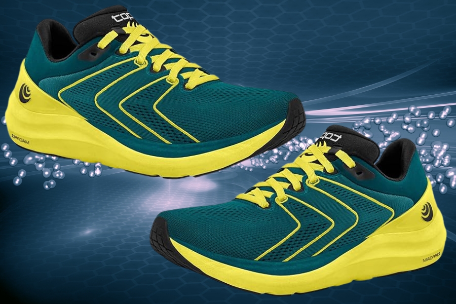 Topo Athletic Phantom 2 Wide 2